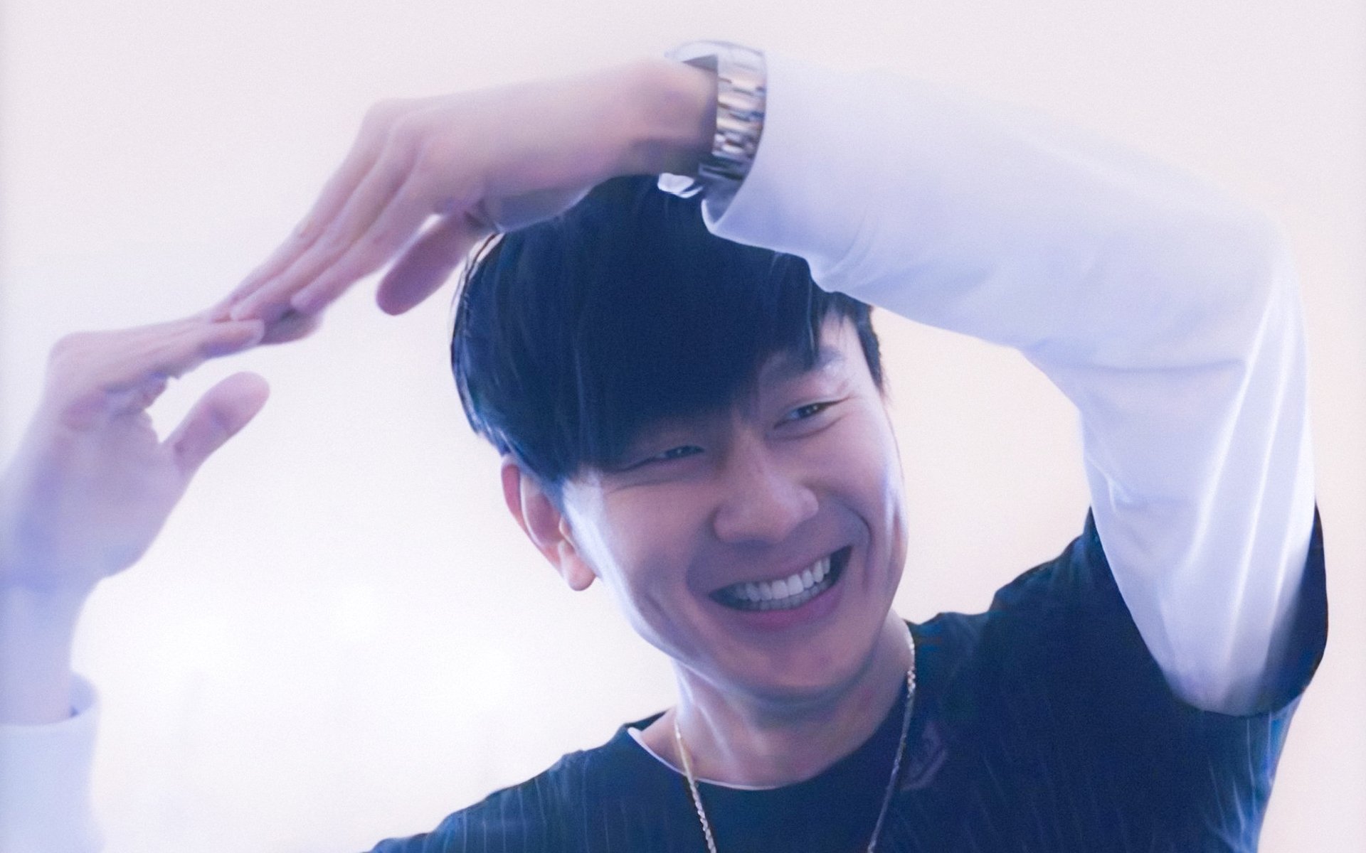 -专家分析:反手神准助樊振东重拾巅峰状态,樊振东反手训练视频