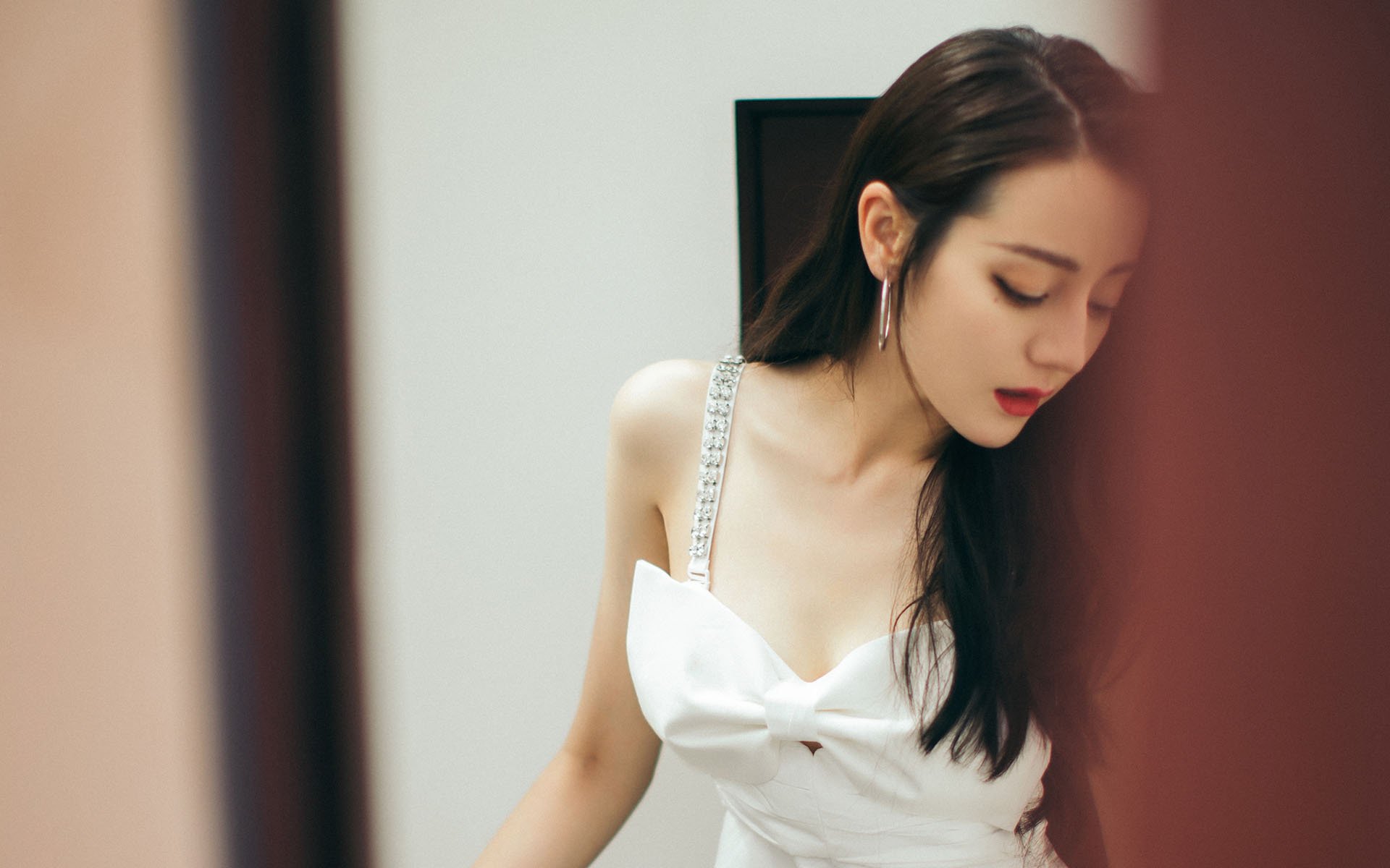 JIU YOU GAME-专家:樊振东反手精准表现,是复苏关键,樊振东反手集锦