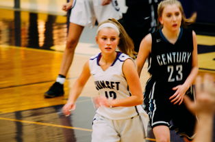 九游娱乐APP-中国篮球如何提升球队间战术对抗,如何提升篮球对抗能力